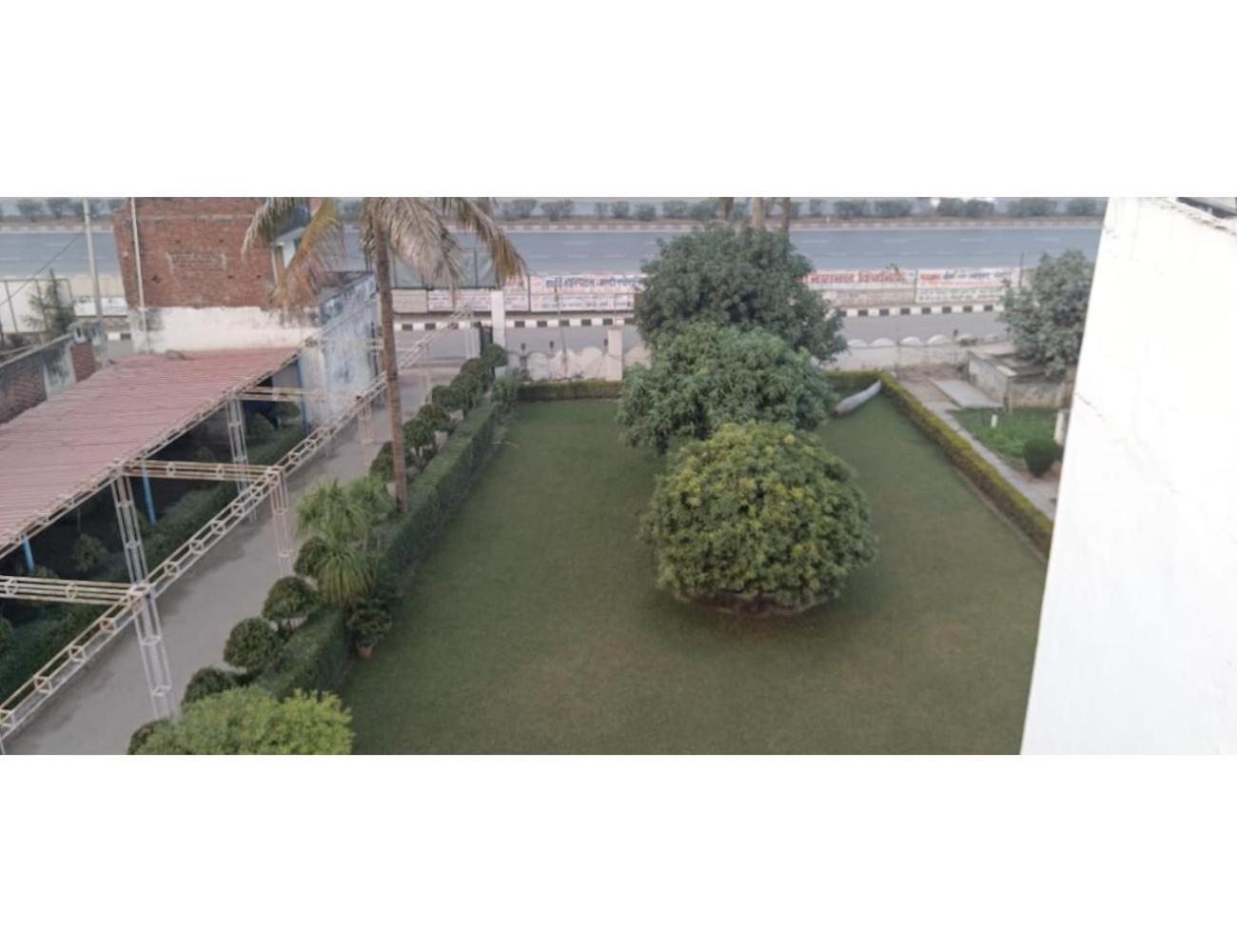 Hotel Sangam, 瓦拉纳西 外观 照片