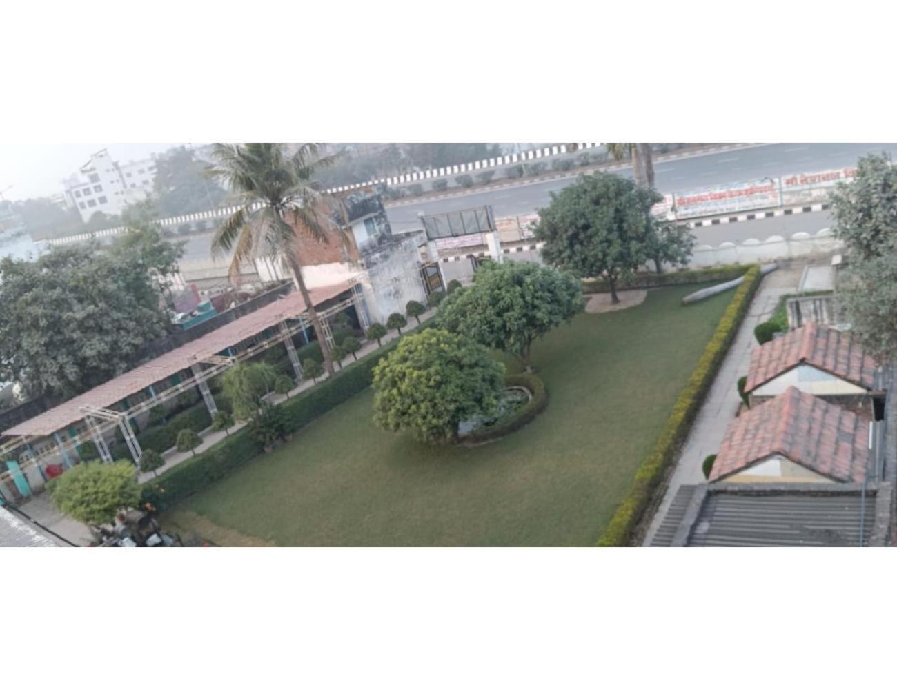 Hotel Sangam, 瓦拉纳西 外观 照片
